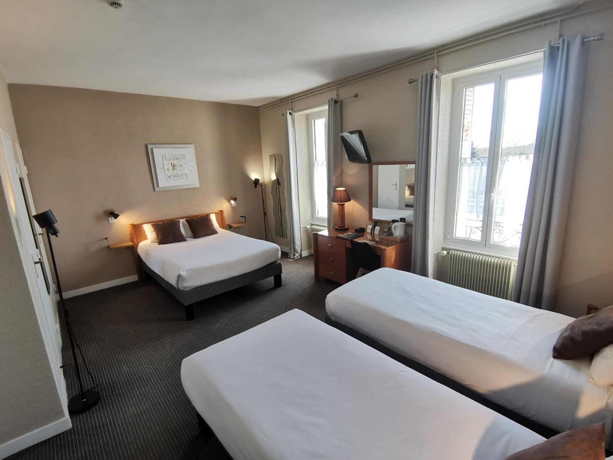 Logis Hotel Le Cerf Briare Kültér fotó