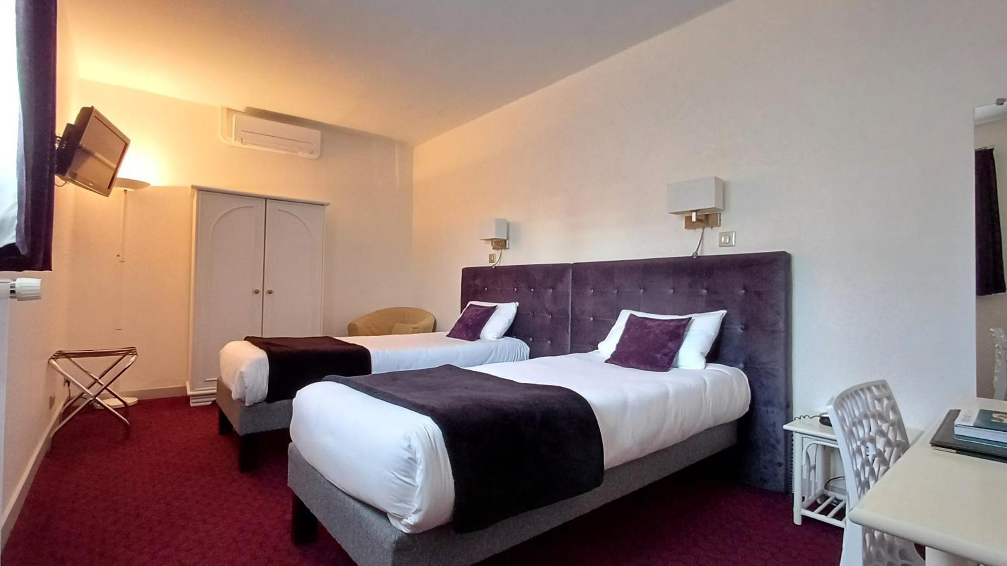 Logis Hotel Le Cerf Briare Kültér fotó