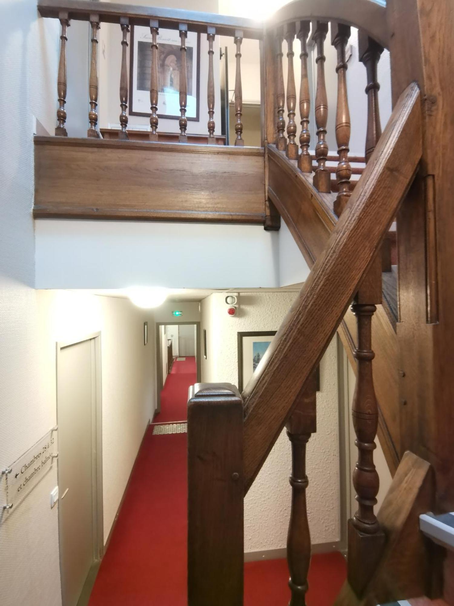 Logis Hotel Le Cerf Briare Kültér fotó
