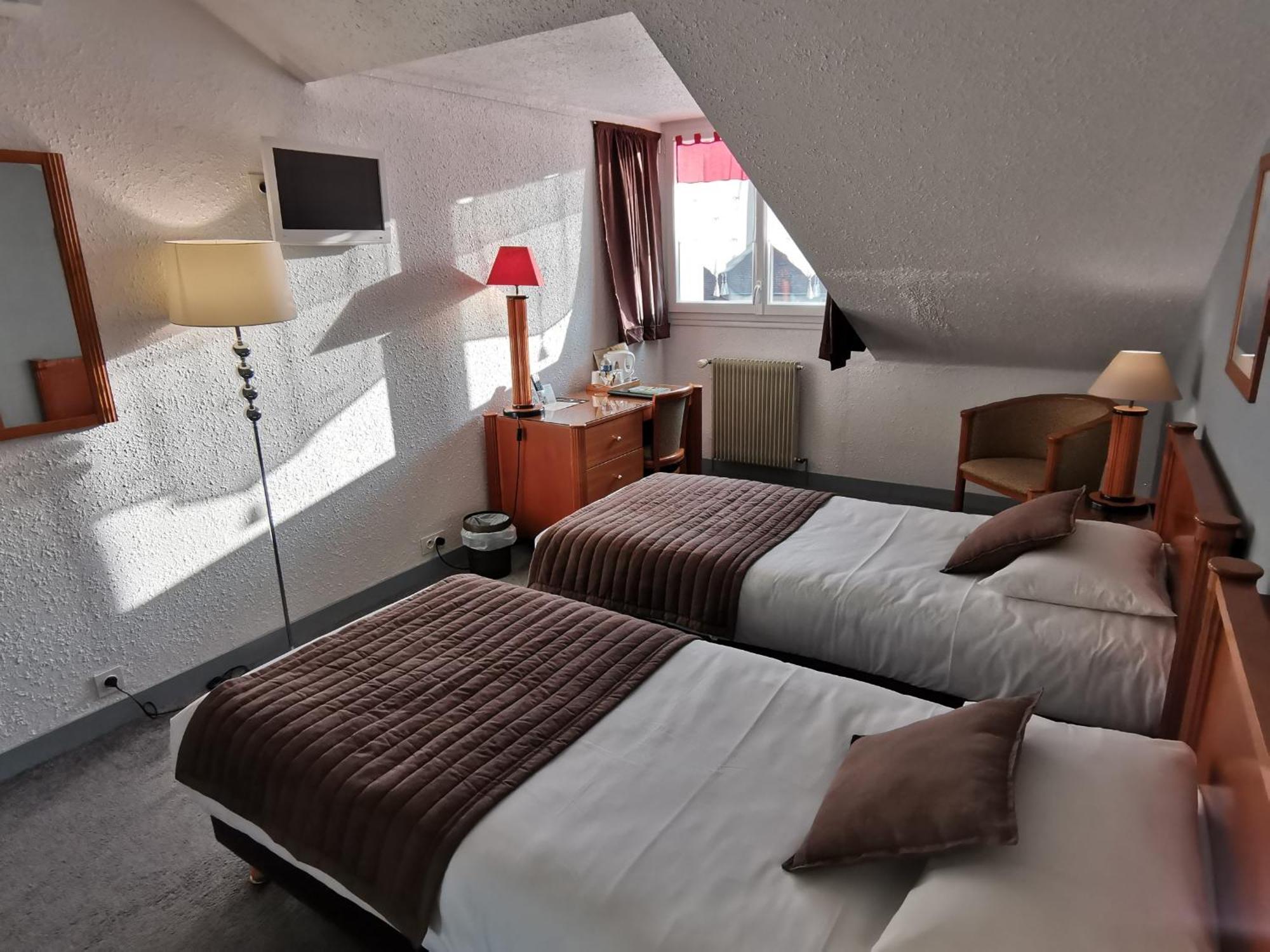 Logis Hotel Le Cerf Briare Kültér fotó
