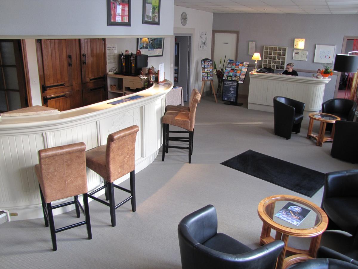 Logis Hotel Le Cerf Briare Kültér fotó